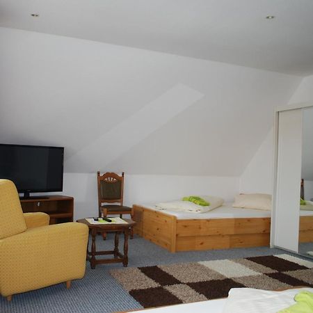 Landhotel Bienstadt Georgenthal  Exterior foto
